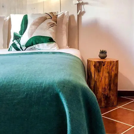 Boutique - Byeme Apartman Ericeira